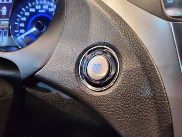 2015 HYUNDAI GRANDEUR HG 240 Modern - Image 7