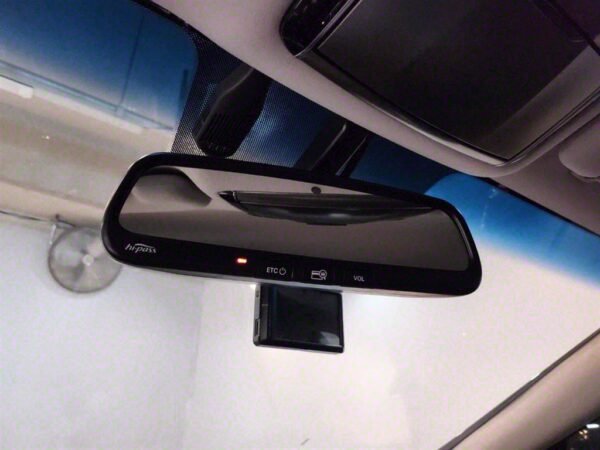2015 HYUNDAI GRANDEUR HG 240 Modern - Image 6