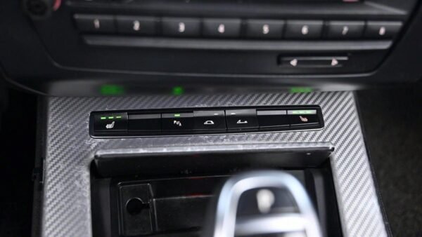 2011 BMW Z4 (2nd generation) 35is sDrive - Image 6