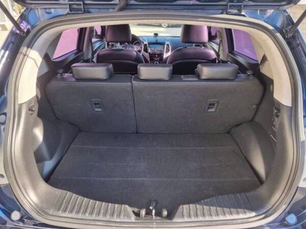2016 KG Mobility (SSANGYONG) TIVOLI - Image 5