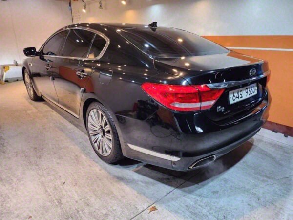2014 KIA K9(KH) 3.3 GDI Executive - Image 19