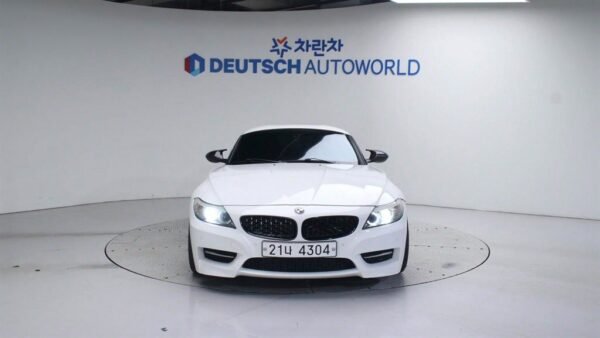 2011 BMW Z4 (2nd generation) 35is sDrive - Image 19