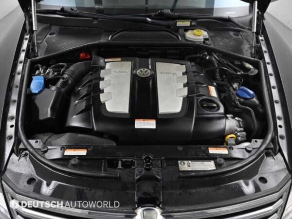 2014 Volkswagen PHAETON 3.0 V6 TDI - Image 17