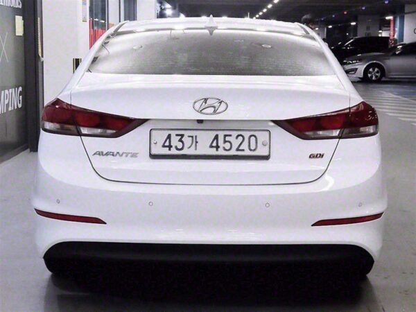 2017 HYUNDAI AVANTE AD 106 GDi Value Plus - Image 15