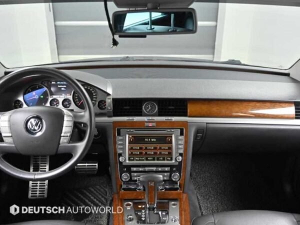 2014 Volkswagen PHAETON 3.0 V6 TDI - Image 16