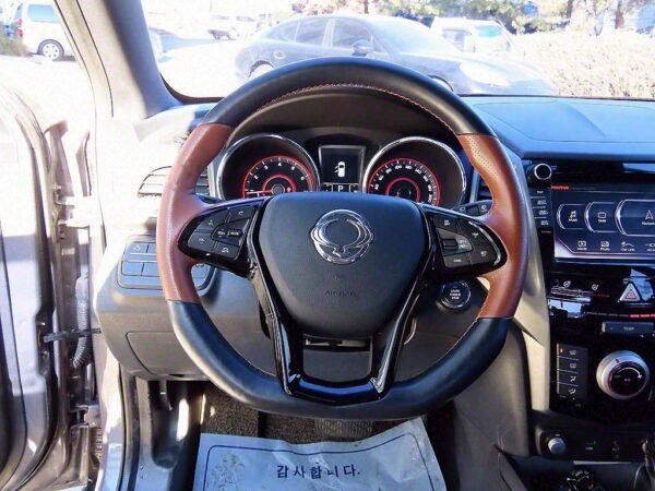 2018 KG Mobility (SSANGYONG) Tivoli Armor 1.6 Gasoline gear edition - Image 14