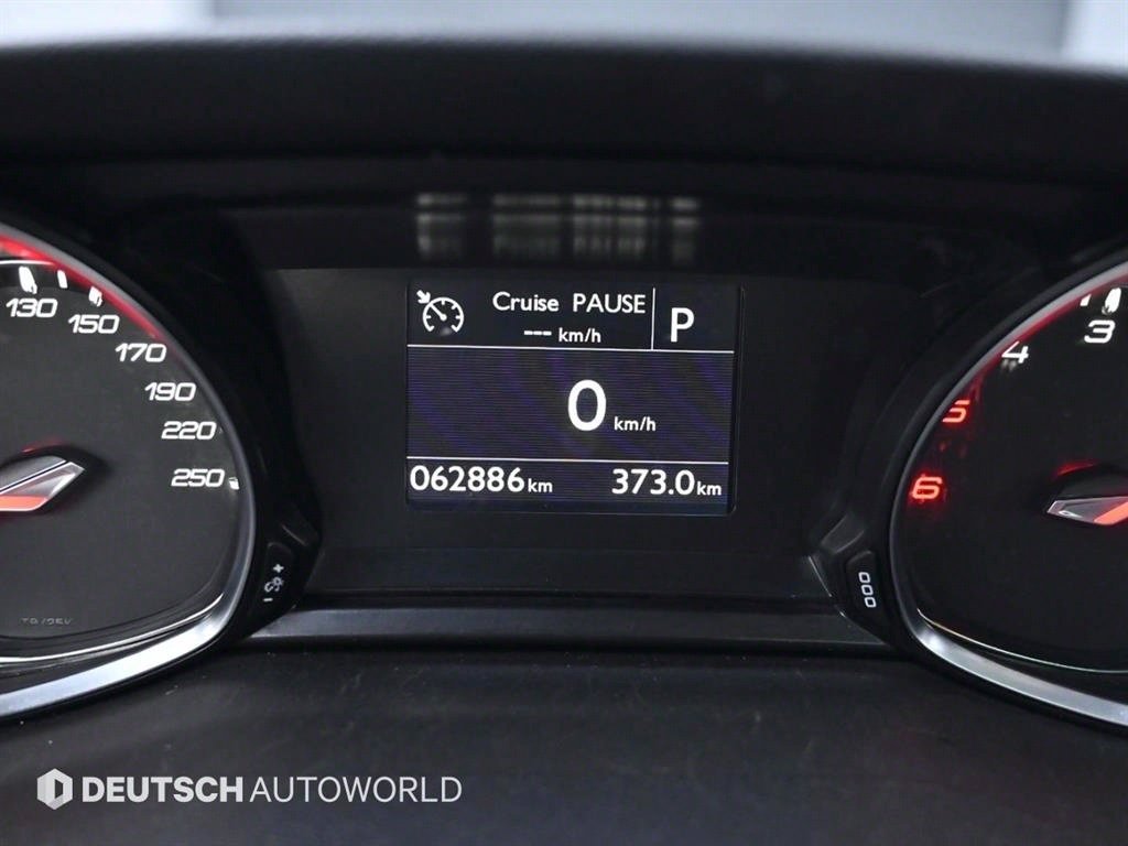 2017 Peugeot 308 (2nd generation) SW 1.6 BlueHDi - Image 15