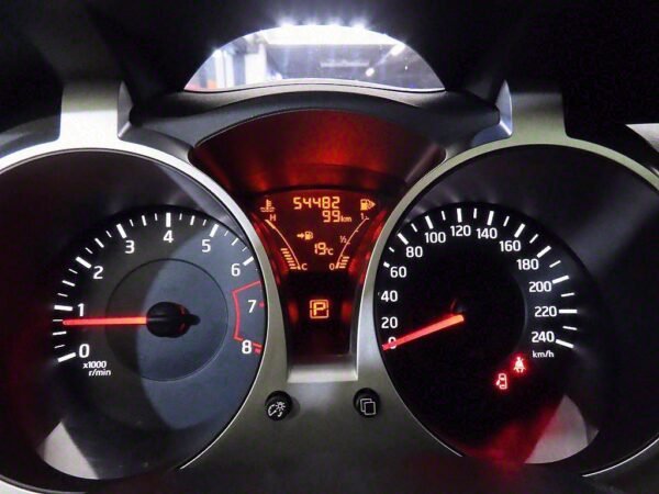 2014 NISSAN JUKE 1.6 SV - Image 14