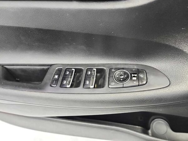 2017 Hyundai GRANDEUR IG 2.4 GDi Modern - Image 10