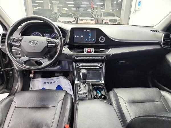 2017 Hyundai GRANDEUR IG 2.4 GDi Modern - Image 16