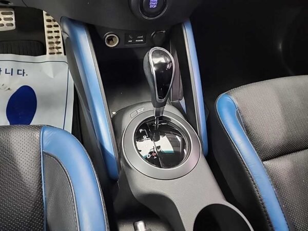 2015 Hyundai Veloster 1.6 turbo GDI D - Image 13
