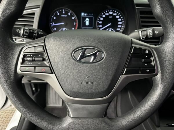 2018 Hyundai AVANTE AD 1.6 GDi Value Plus - Image 10