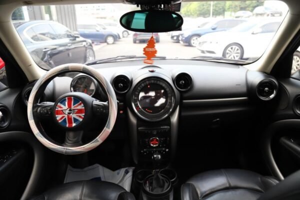2016 Mini Countryman 2.0 D ALL4 - Image 15