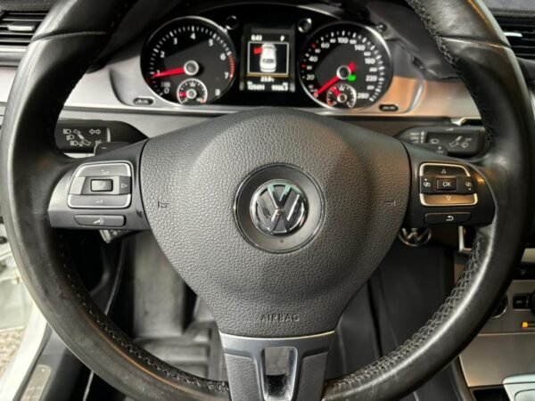 2016 Volkswagen CC 2.0 TSI - Image 11