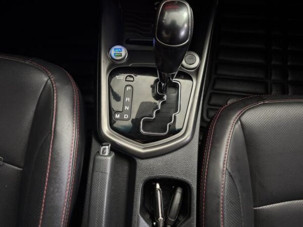 2017 KGM (SSANGYONG) TIVOLI air Gasoline 2WD RX - Image 16