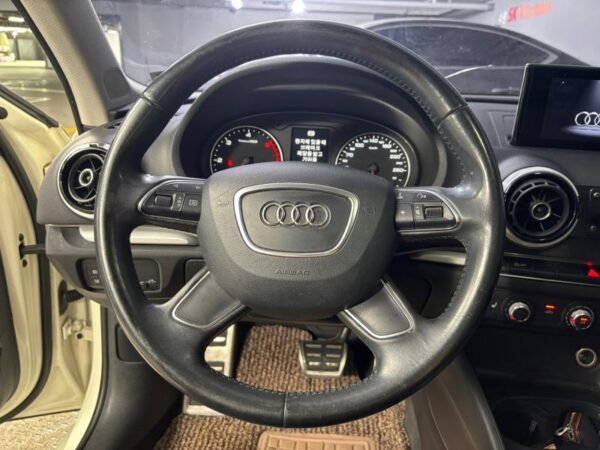 2015 Audi A3 (3rd generation) 25 TDI Dynamic - Image 16