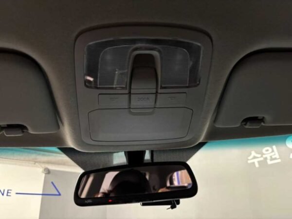 2018 KGM (SSANGYONG) TIVOLI Armor 1.6 Gasoline TX - Image 12