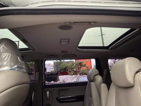 2017 KIA All NEW CARNIVAL Diesel Prestige - Image 9