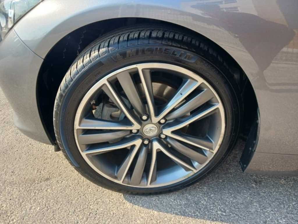 2016 Infiniti Q50 2.2D Premium - Image 5