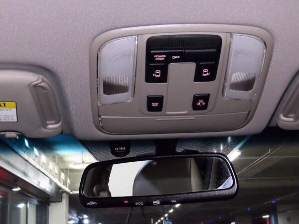 2015 KIA All New Carnival Diesel Prestige - Image 7