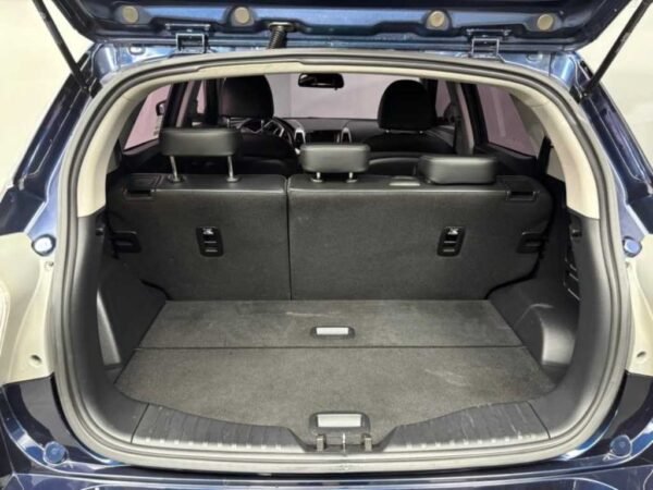 2018 KGM (SSANGYONG) TIVOLI Armor 1.6 Gasoline TX - Image 3