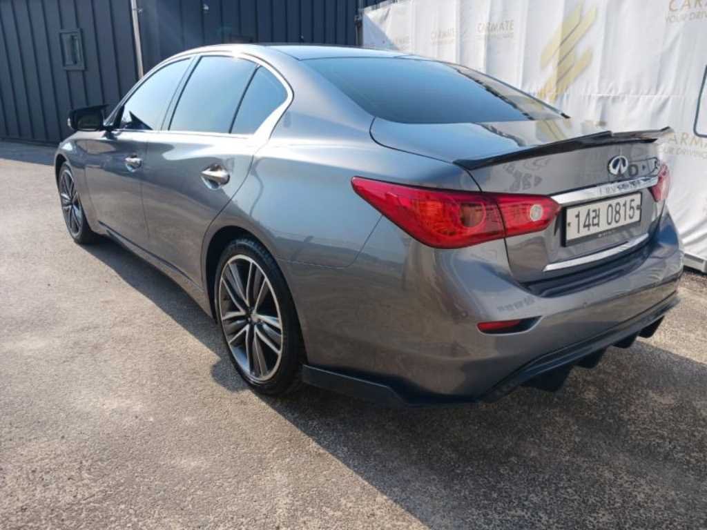 2016 Infiniti Q50 2.2D Premium - Image 17