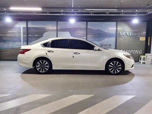 2017 Nissan Altima (5th generationF/L) 2.5 SL - Image 19