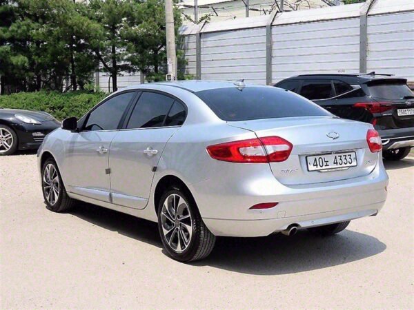 2015 Renault (SAMSUNG) SM3 NEO RE - Image 18