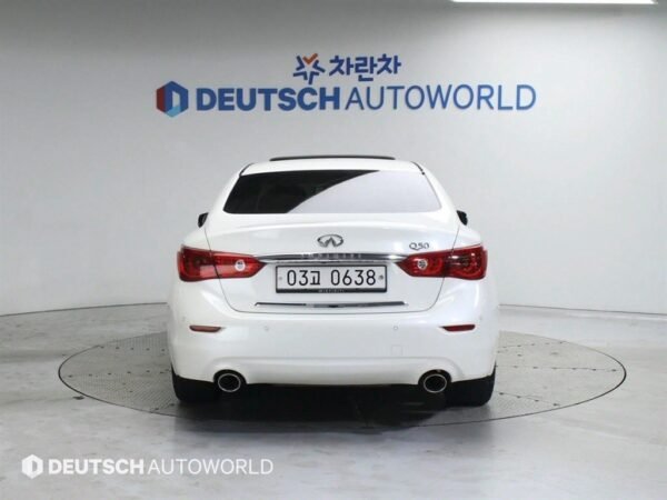 2016 INFINITI Q50 2.2DD Premium - Image 19