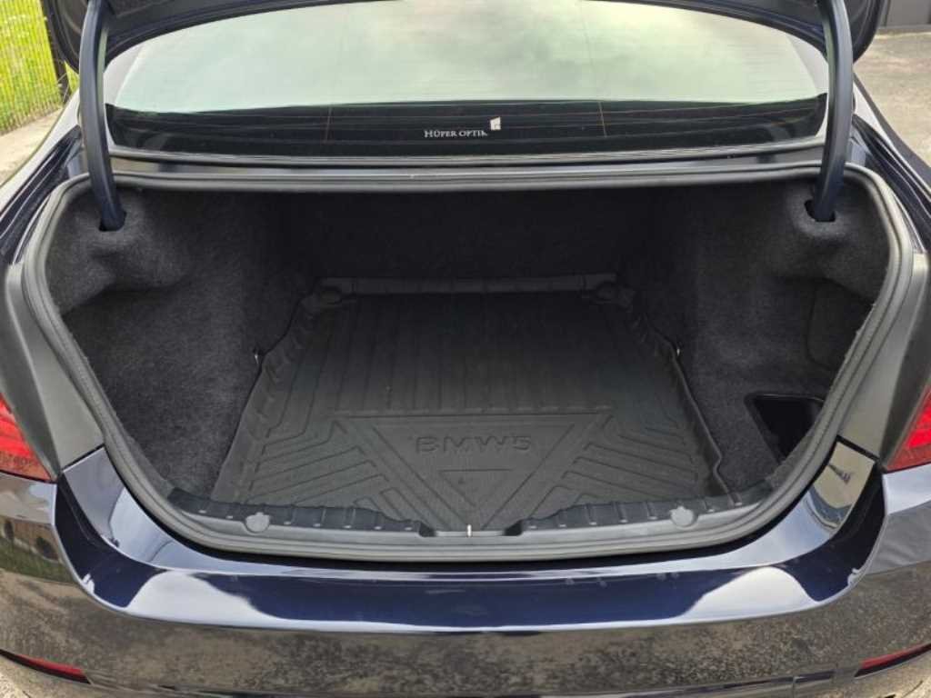 2013 BMW 5series (6th generation) 528i xDrive - Image 19