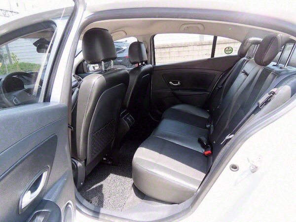 2015 Renault (SAMSUNG) SM3 NEO RE - Image 15