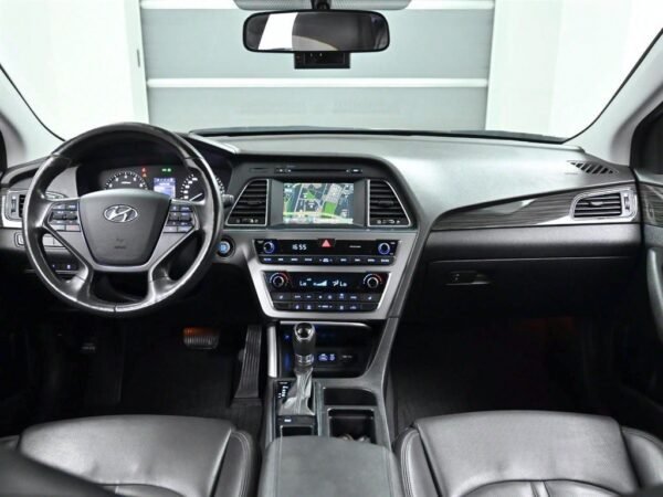 2015 Hyundai LF SONATA 2.0 CVVL Smart - Image 16