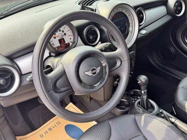 2014 Mini CLUBMAN 1.6 - Image 12