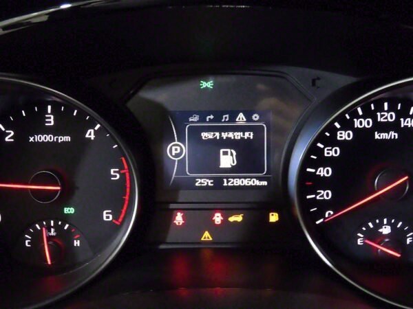 2015 KIA All New Carnival Diesel Prestige - Image 13