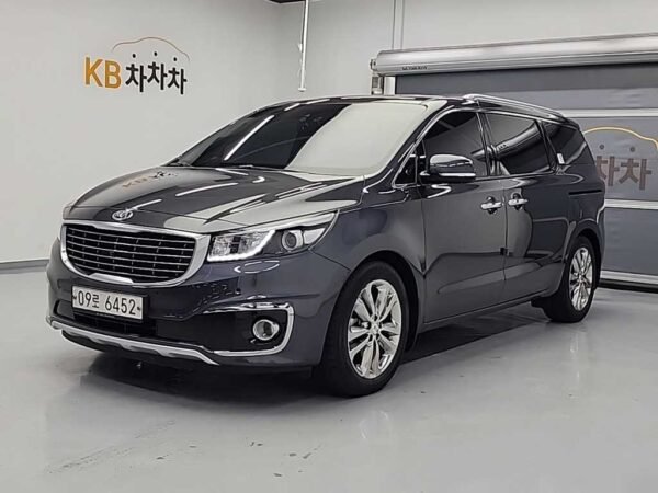 2018 KIA All NEW CARNIVAL Limousine Gasoline President - Image 2