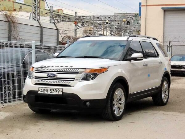 2014 Ford Explorer (5th generation) 3.5 V6 4WD Limited