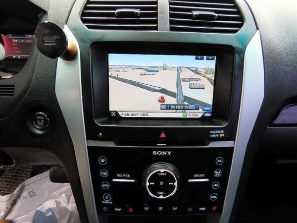 2014 Ford Explorer (5th generation) 3.5 V6 4WD Limited - Image 9