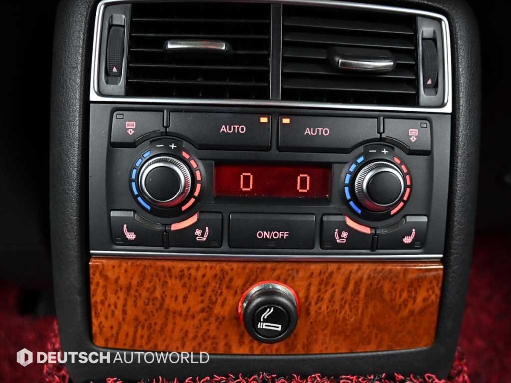 2009 Audi A8 (2nd generation) 4.2 FSI quattro LWB - Image 7