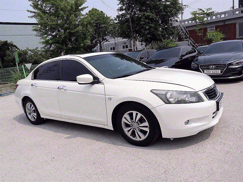 2008 HONDA Accord (8th generation) 2.4 - Image 3