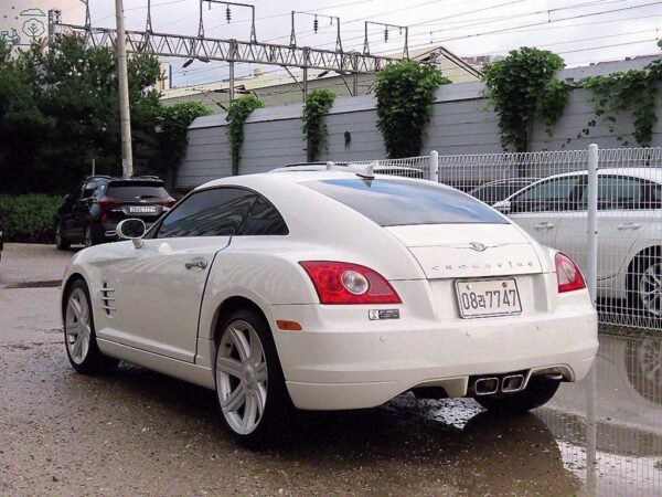 2005 Chrysler crossfire - Image 14