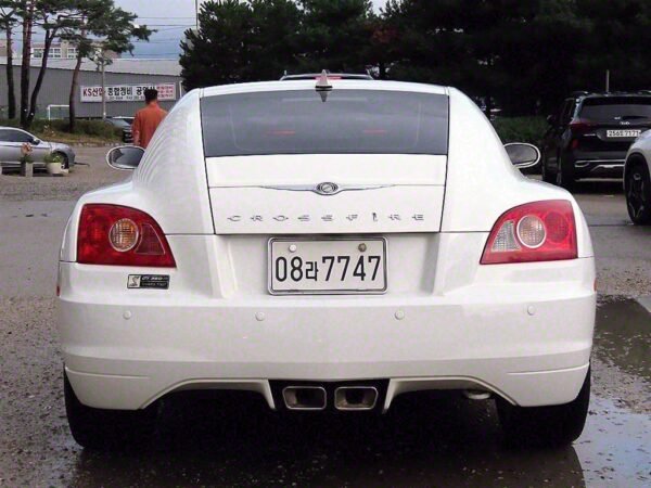 2005 Chrysler crossfire - Image 13