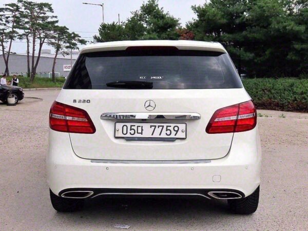 2018 Benz B Class (2nd generation) B220 - Image 19