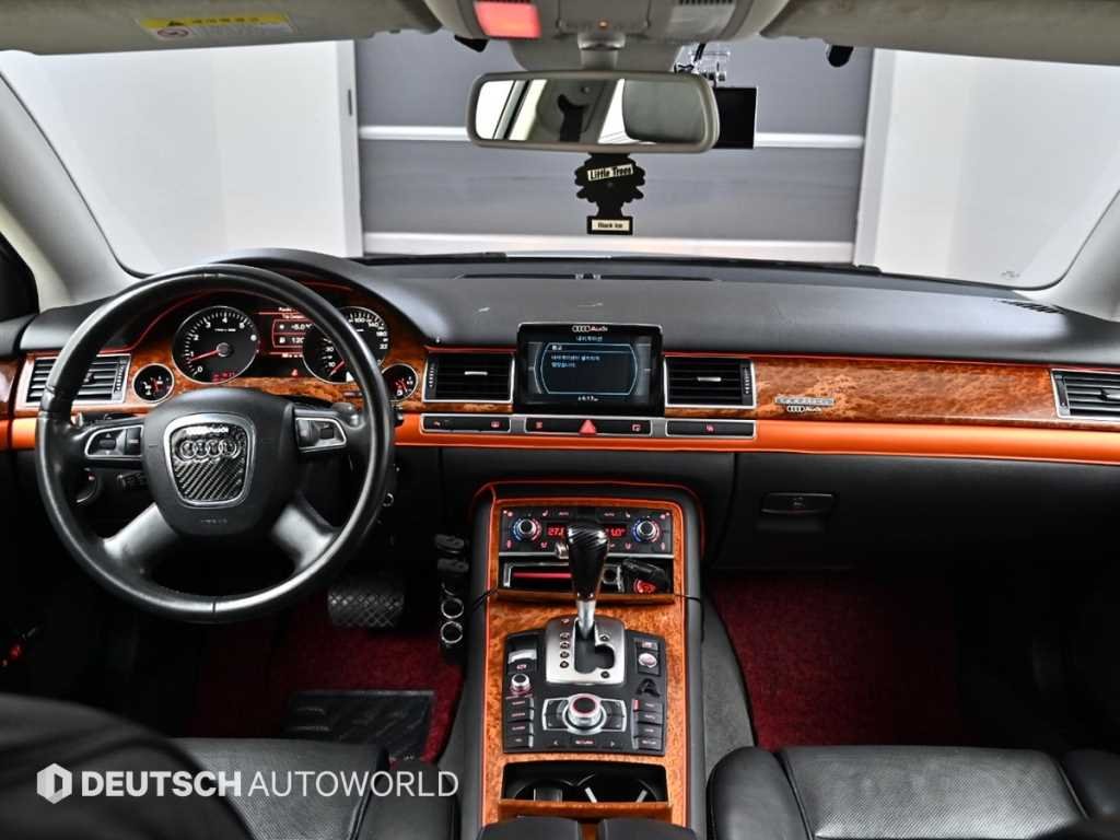 2009 Audi A8 (2nd generation) 4.2 FSI quattro LWB - Image 16