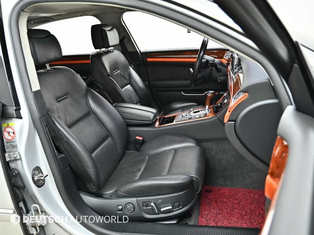 2009 Audi A8 (2nd generation) 4.2 FSI quattro LWB - Image 13